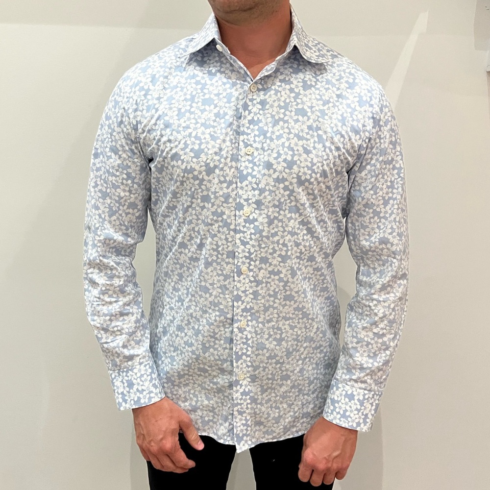 Bonobos men’s slim fit dress shirt in size 15.5/33